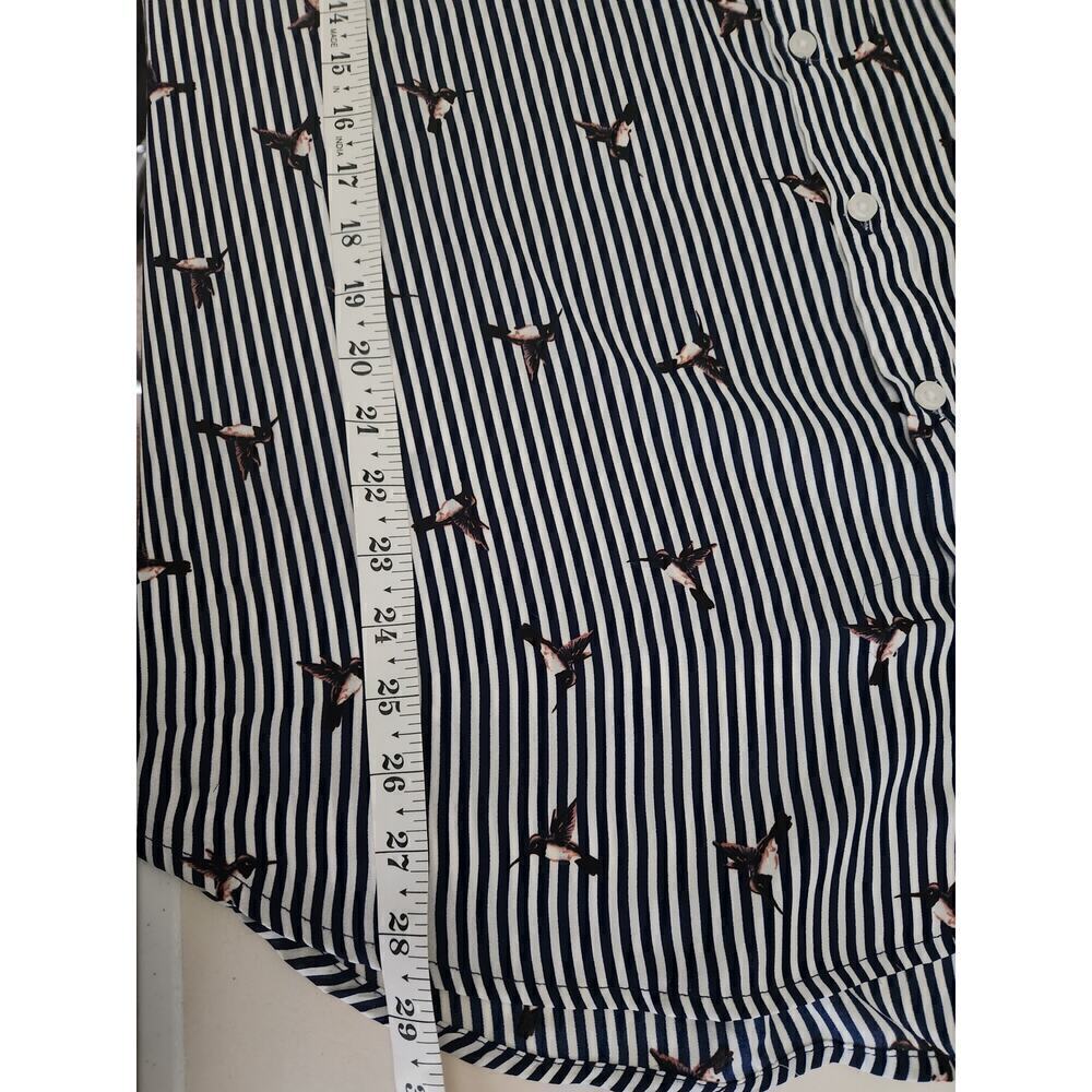 Roz& and Ali all over navy Striped hummingbird novelty print blouse sz 2X career - Picture 12 of 12